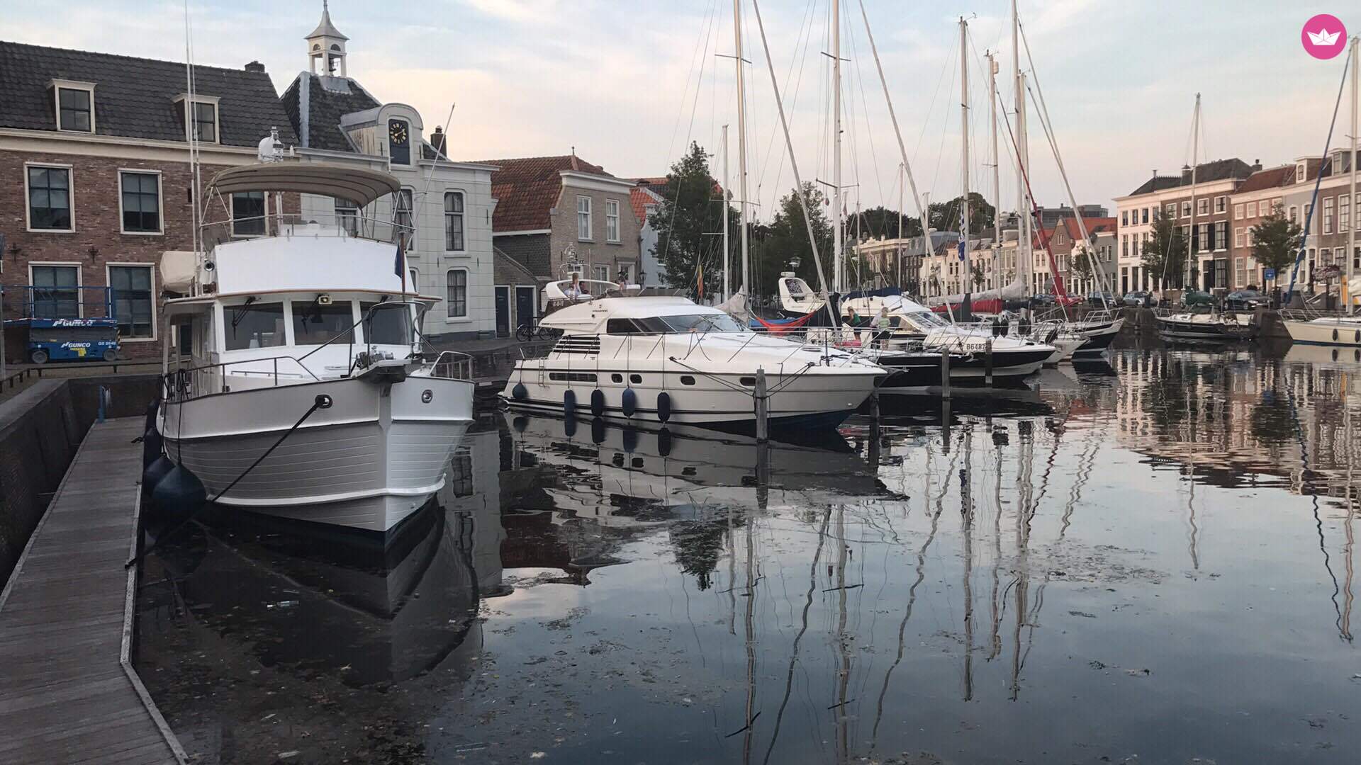 Bateau à moteur Fairline Squadron 50 de particuliers et professionnels