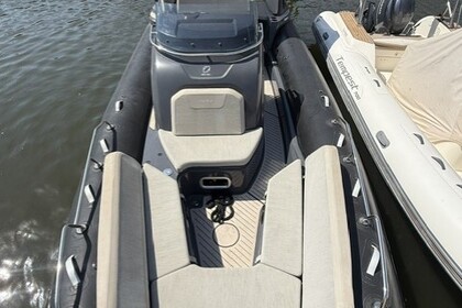 Miete RIB Zodiac MEDLINE 9 Port Cogolin