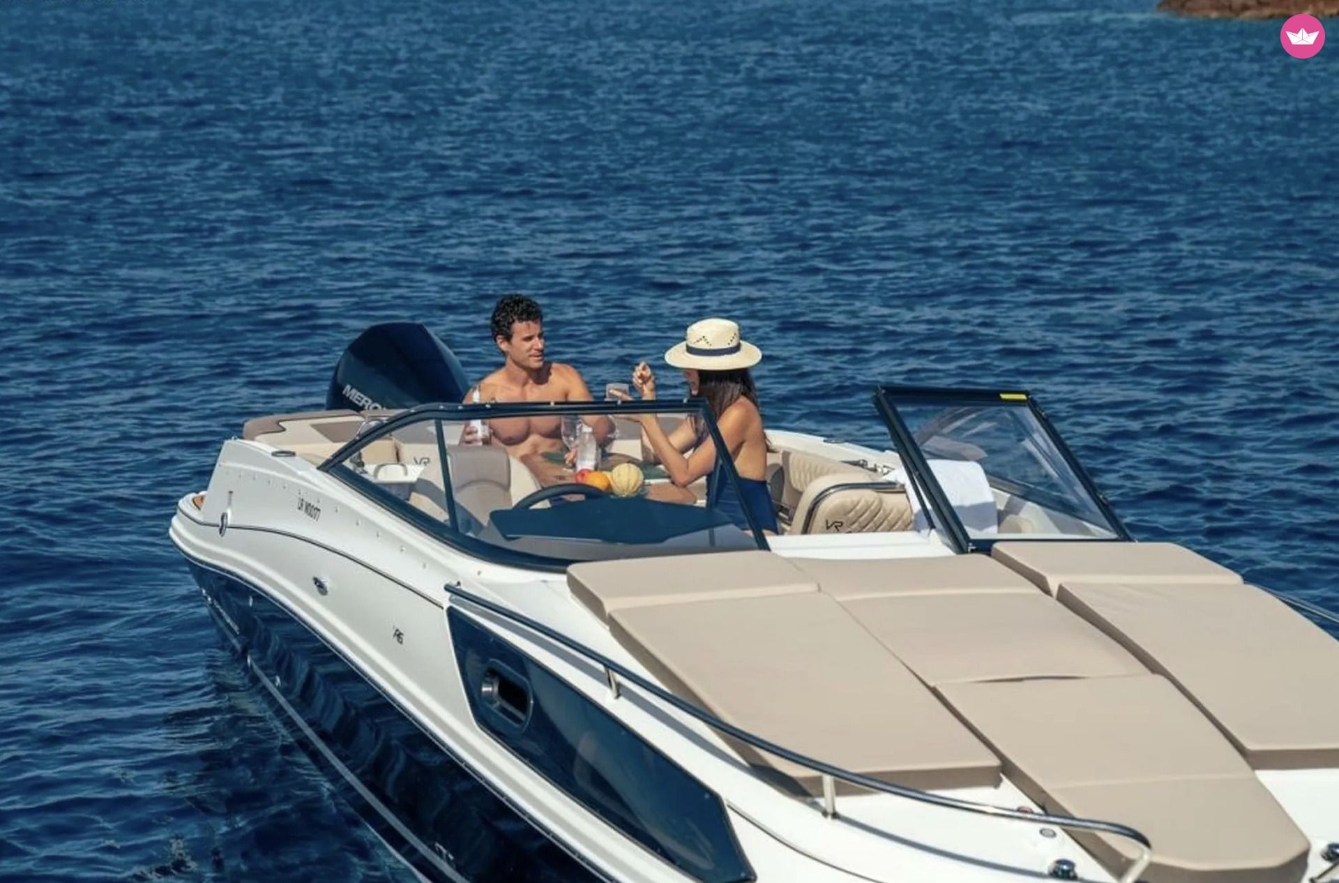 Bateau à moteur Bayliner Vr6 Cuddy 225cv