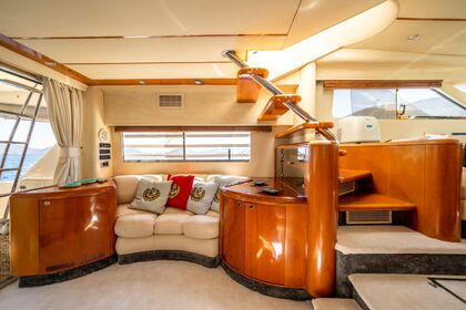 Fairline 59 Motoryacht with a capacity of 6 people