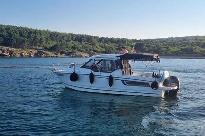 Hire Motorboat Jeanneau Merry Fisher 795 Crikvenica