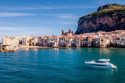 Cefalù | ExperienSea on a Yacht