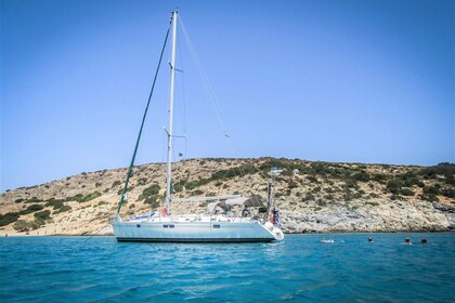 Charter Sailboat  Oceanis 440 Volos
