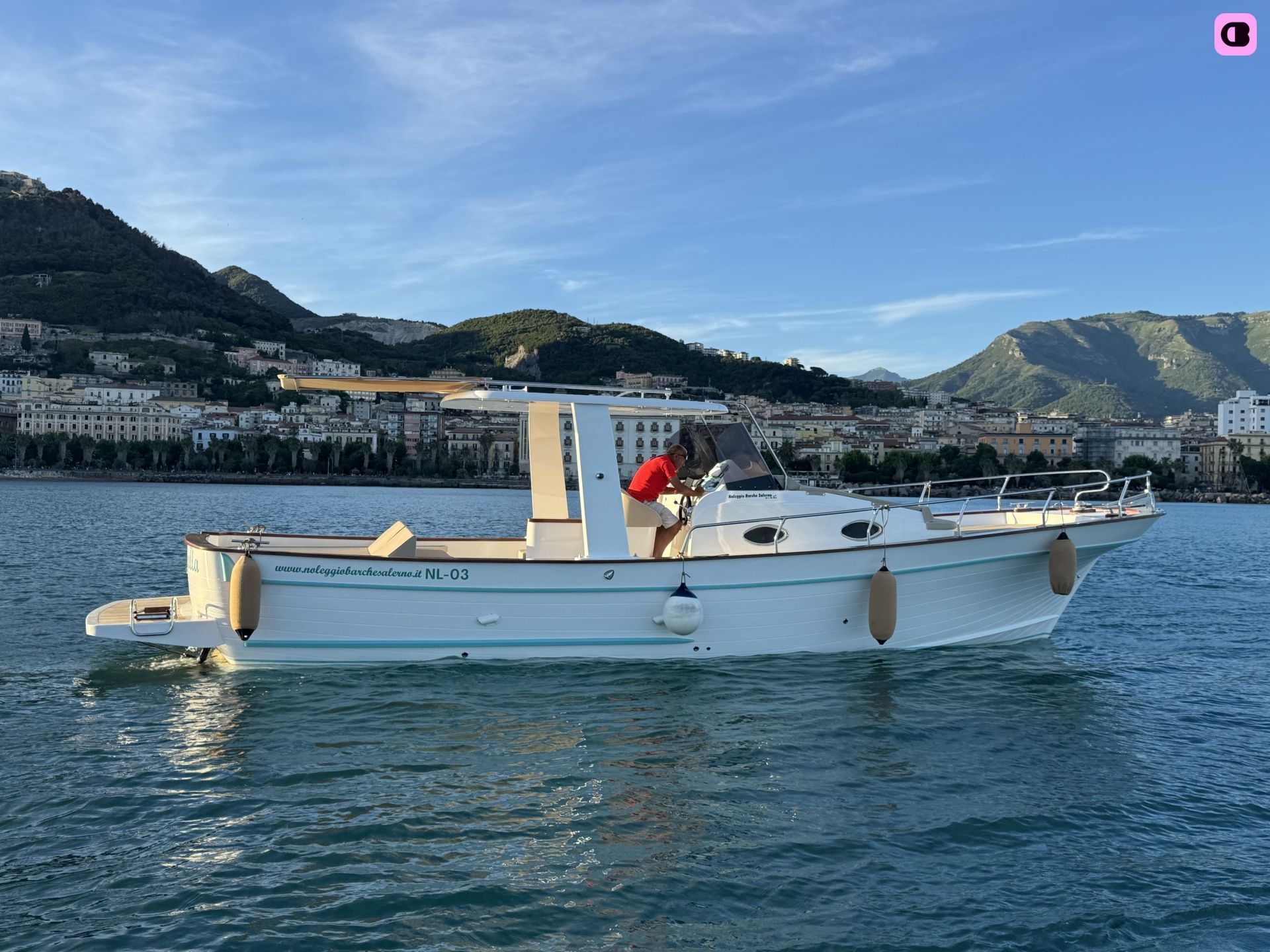 Bateau à moteur FPJ A gozzo amalfitano 400cv 7
