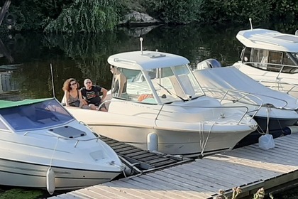 Hire Motorboat Jeanneau Merry Fisher 585 Conflans-Sainte-Honorine