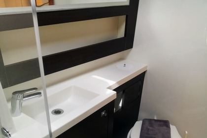 Catamarán "VITANBLUE" Helia 44.