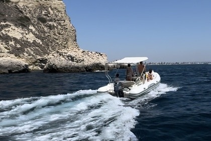 Hire Boat without licence  Cappelli Tempest 530 Cagliari