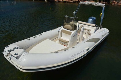 Semi-rigide BSC 6m50 150cv 6/8pers.