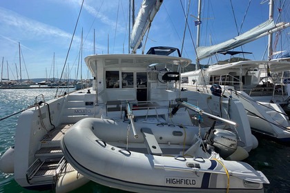 Czarter Katamaran LAGOON 40 Trogir