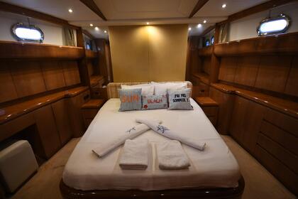 Gocek's Azure Paradise: Luxury Yacht Charters