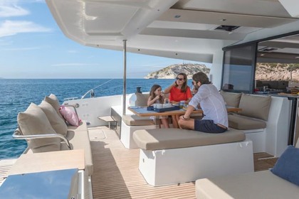 Verhuur Catamaran Fountaine Pajot Astrea 42 Montenegro