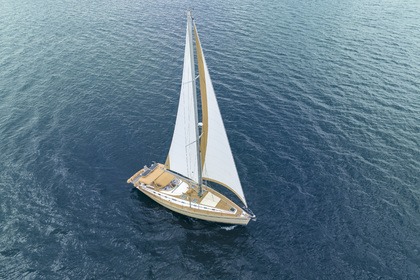 Sail in Luxury with "Mythos" - Your Perfect Yacht Charter in Pireas