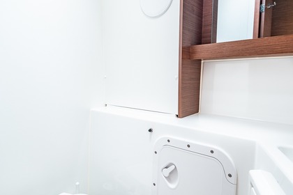 Explore Greece on the brand new Lagoon 42 Catamaran "Beauty L"