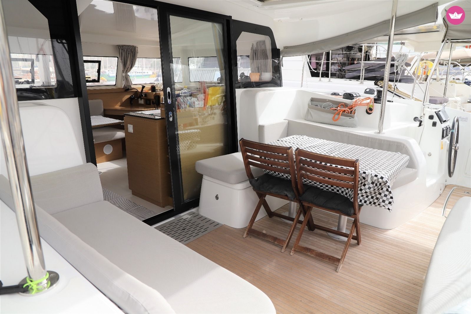 Catamaran Excess 11 11m 3