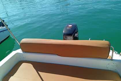 ENJOY THE EXPERIENCE OF SAILING ON A BOAT THAT DOES NOT NEED A NAUTICAL QUALIFICATION