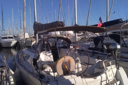Charter Sailboat JEANNEAU sun odyssey 36 i Hyères