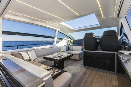 PERSHING 62 FULL LUXE