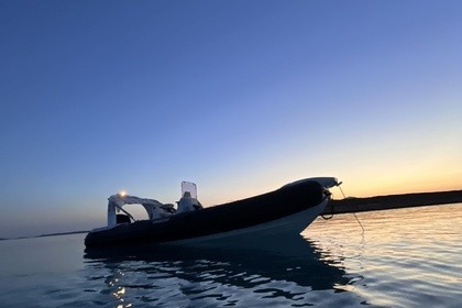 Charter RIB Mostro Corvette Paros