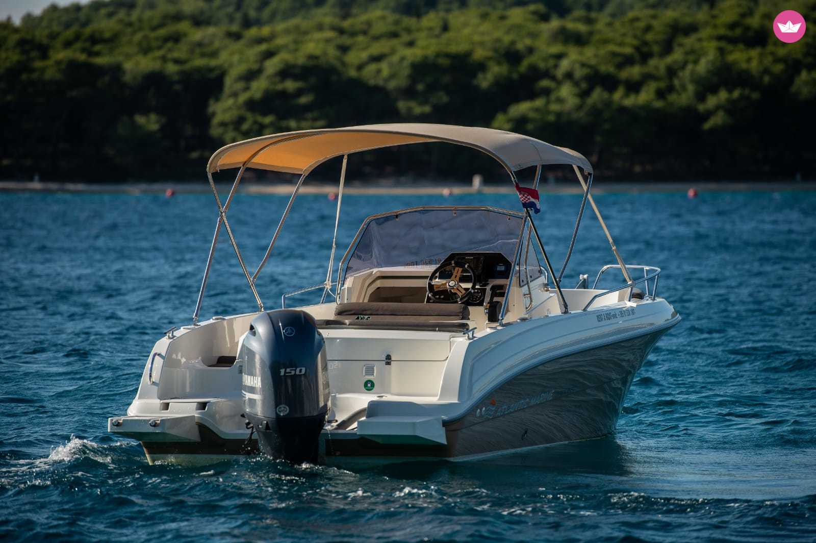 Bateau à moteur Atlantis Marine Open 670 150cv 3