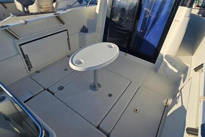 Aventura en Alta mar: ¡Pesca y Diverdiòn a bordo!"