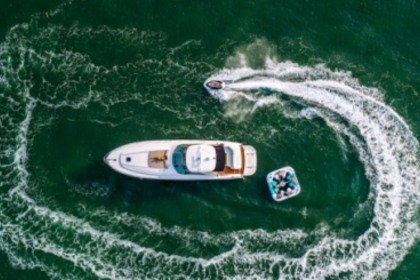 Charter Motorboat 58' SeaRay INCREDIBLE EXPERIENCE! North Bay Village