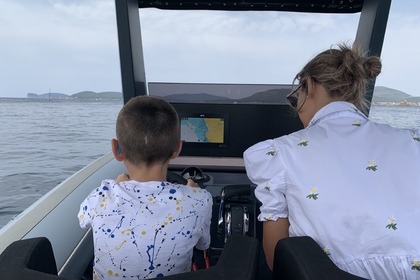 Noleggio Gommone NOVAMARINE NUOVO RH800 Alghero