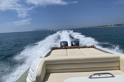 Charter Motorboat Heaven 34 Terracina