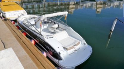 Charter Motorboat Formula 240 Empuriabrava