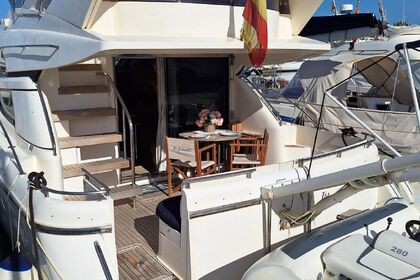 Hire Motorboat Fairline Phantom 46 Palma de Mallorca