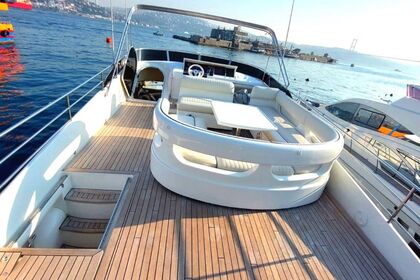 Incredible 21m Motoryat B18