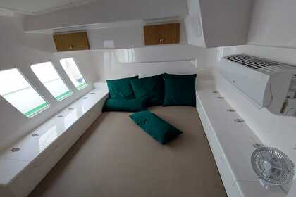 One Off Cat 46 Catamaran Tour