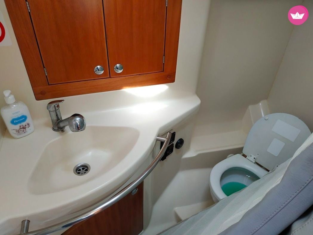 Sailboat Elan 344 Impression for hire