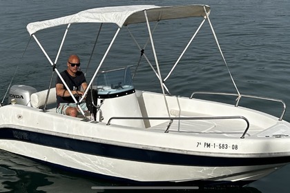 Verhuur Motorboot Aquamar First Portocolom