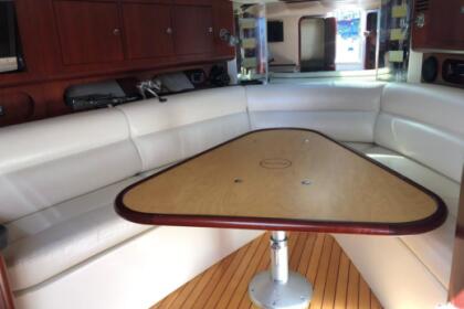 Luxurious Chris-Craft 34