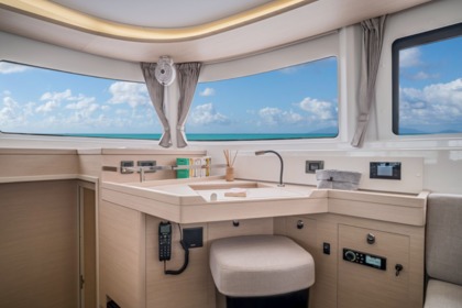 OverSeas-Weekly Crewed Charter Cruise with Lagoon 46