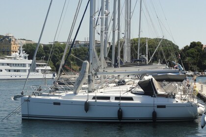 Sail the Adriatic on "Riana" Hanse 385 from 2015.