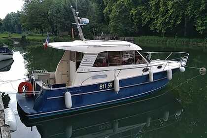 Hire Motorboat Acm ELITE 31 Carry-le-Rouet