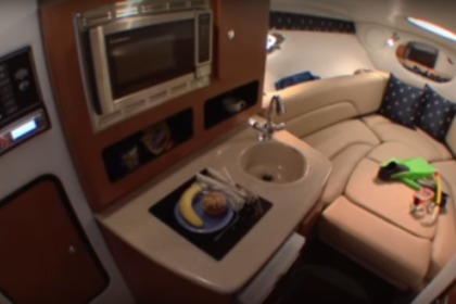 Yacht Crownline SC264 Quebec Magog area