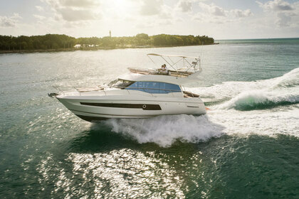 Hyra båt Motorbåt Prestige 460 ALL INCLUSIVE PRIVATE RENTAL WITH JET SKI!!! Rovinj
