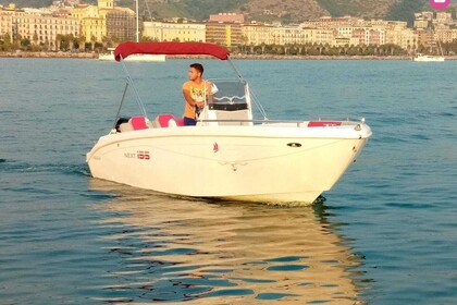 Charter Motorboat Scar next 195 senza patente 7 posti SCAR NEXT 195 Salerno