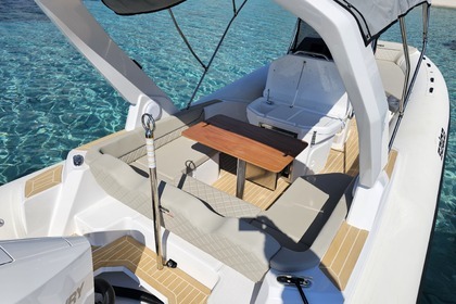 Location Semi-rigide Salpa 26 Porto-Vecchio