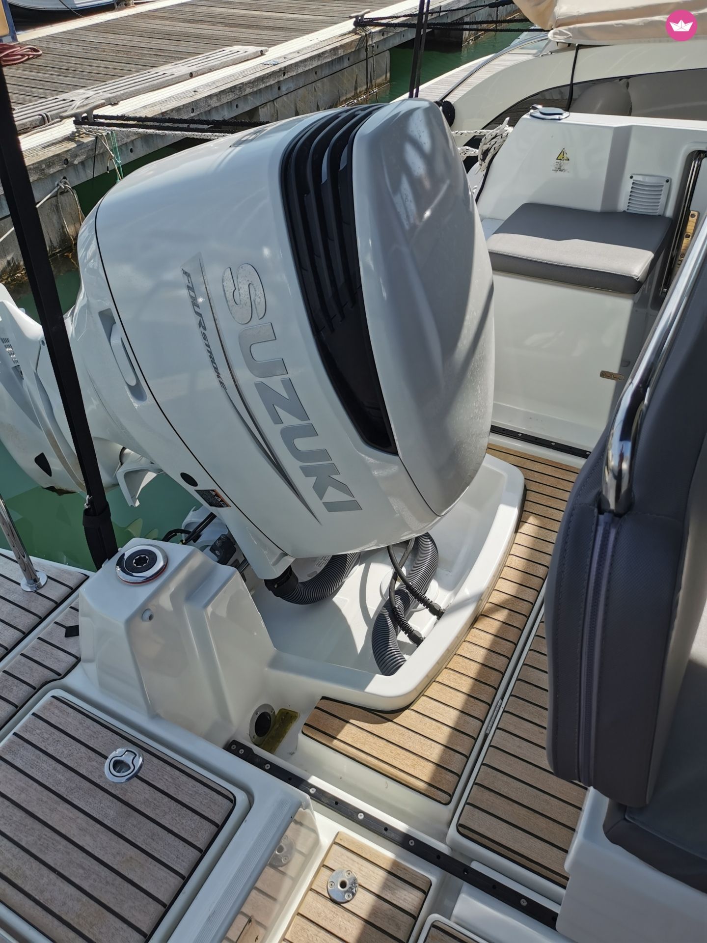 Bateau à moteur Beneteau Antares 8 250cv 2