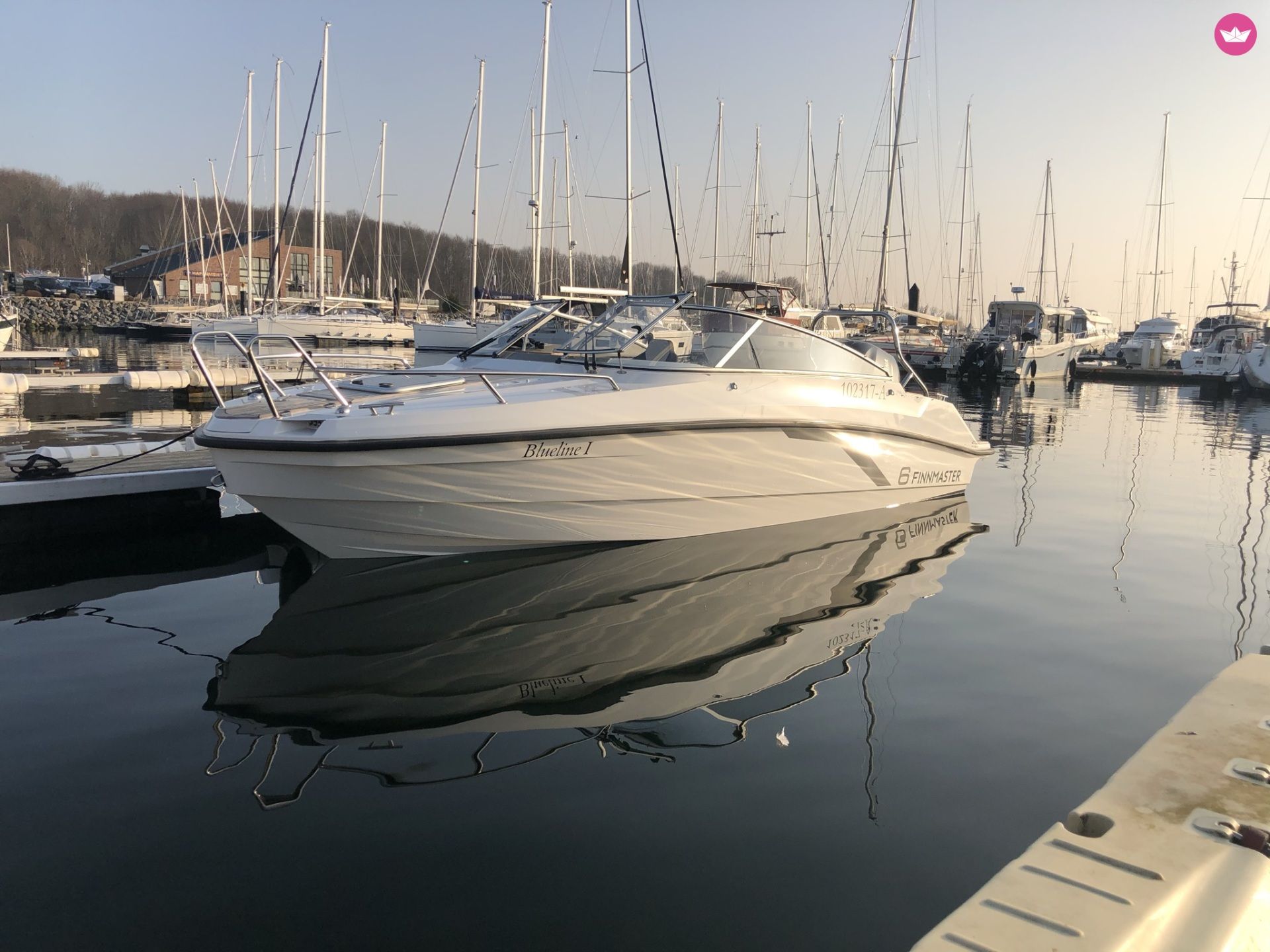 Bateau à moteur Finnmaster T6 200cv 2