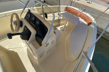 Verhuur Motorboot invictus fx 190 San Pedro del Pinatar