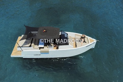 Rental Motorboat DE ANTONIO YACHT D34 Ibiza
