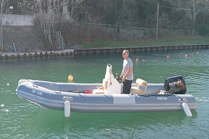 Location Semi-rigide Bombard Explorer 550 DB Agay