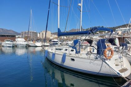 Rental Sailboat Jeanneau Sun Odyssey 36.2 Saint-Cyprien