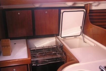 Charter Sailboat Ils Yatchs RO400 Angra dos Reis