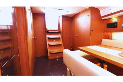 Miete Segelboot  Dufour 470 (4 cab.) Palermo