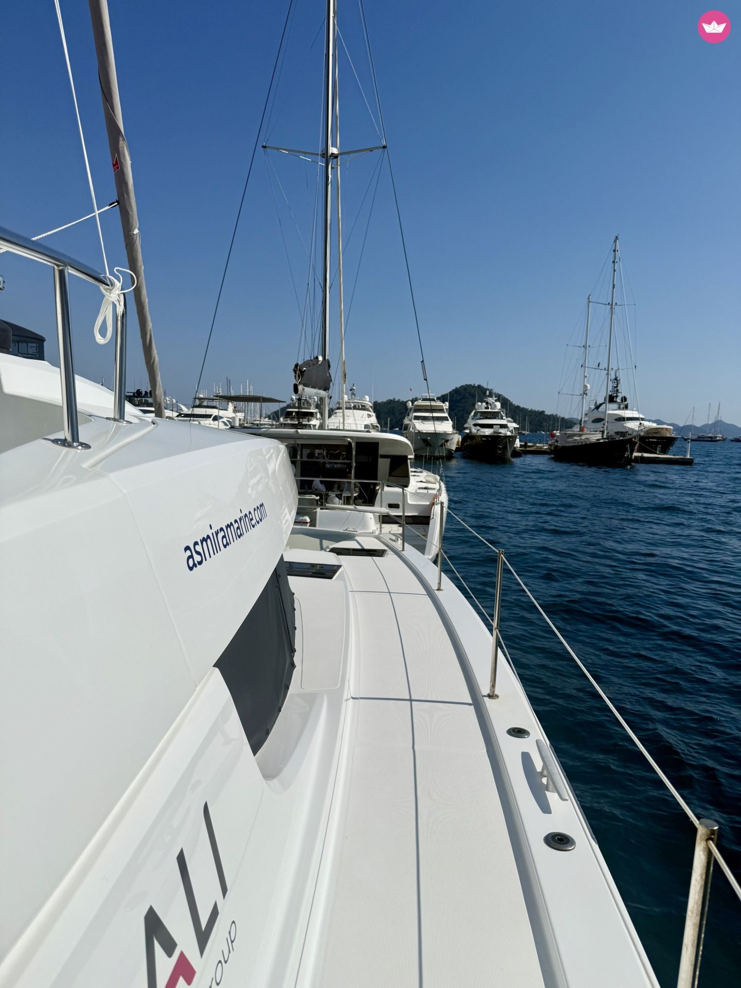 Catamaran Catana Group Bali 4.6 - 5 + 1 cab. 14m 7